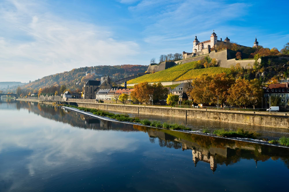 Cruising the Main River